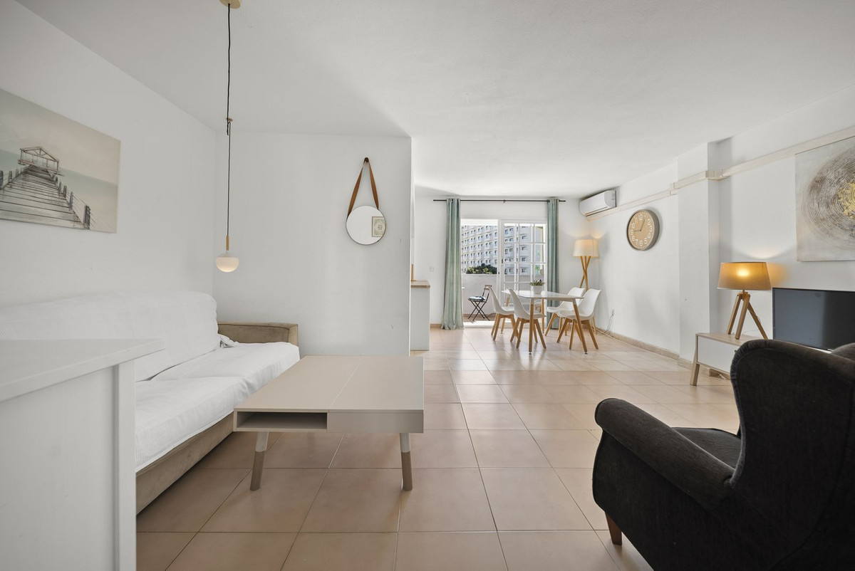 Se vende Apartamento Planta Media de 1 dormitorios en Costa Del Sol, Málaga, España