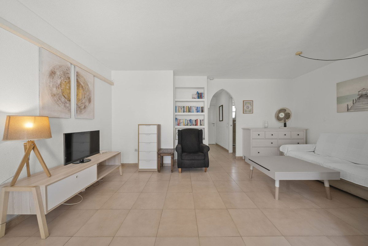 Se vende Apartamento Planta Media de 1 dormitorios en Costa Del Sol, Málaga, España