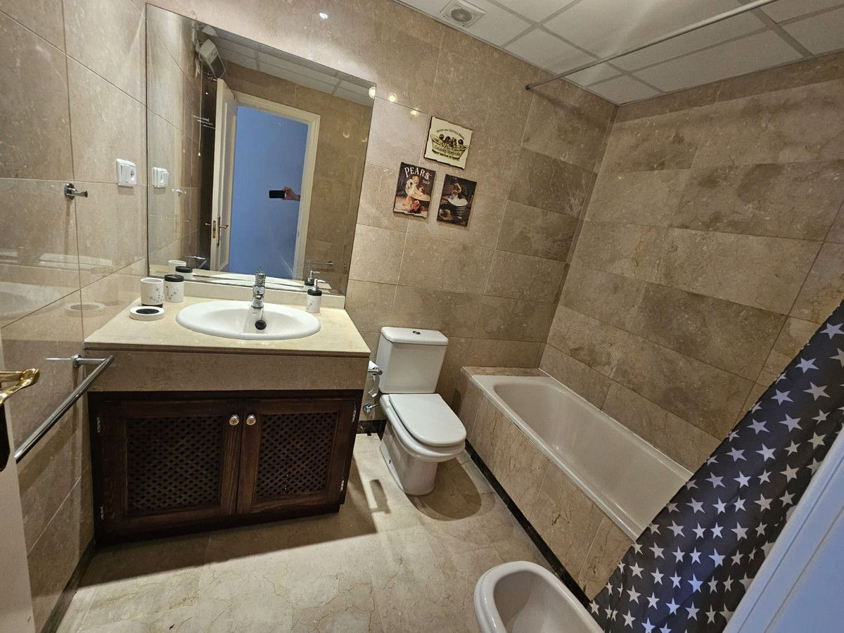 2 Bed Apartment for sale in Bel Air Costa Del Sol, Málaga, Spain