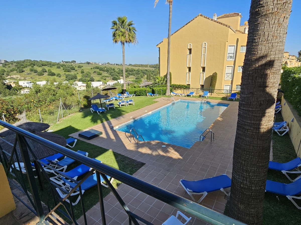 2 Bed Apartment for sale in Bel Air Costa Del Sol, Málaga, Spain
