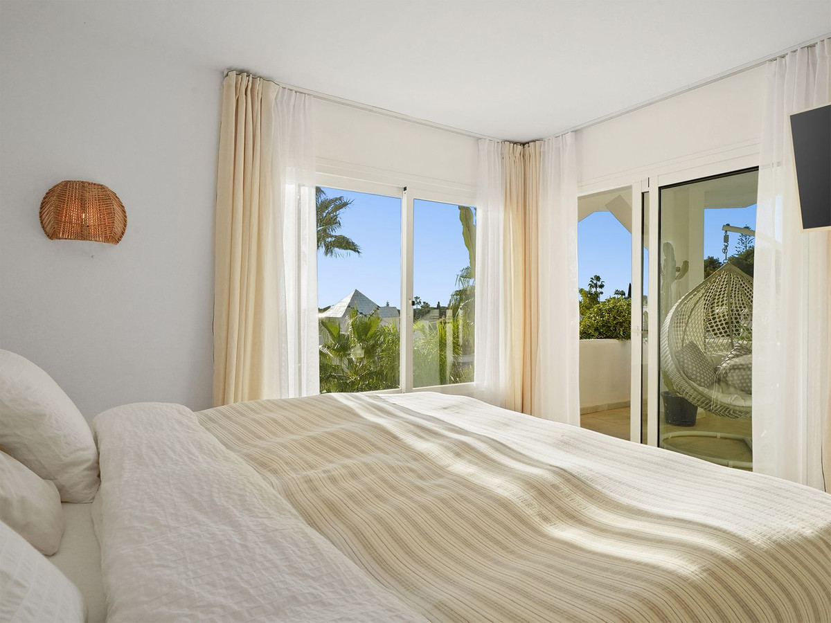 2 Bed Apartment for sale in Reserva De Marbella Costa Del Sol, Málaga, Spain
