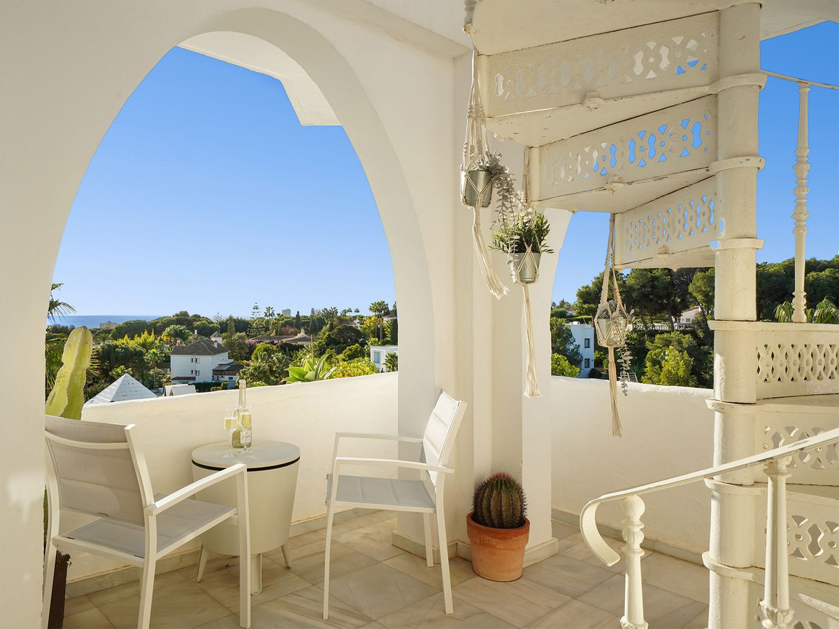 2 Bed Apartment for sale in Reserva De Marbella Costa Del Sol, Málaga, Spain