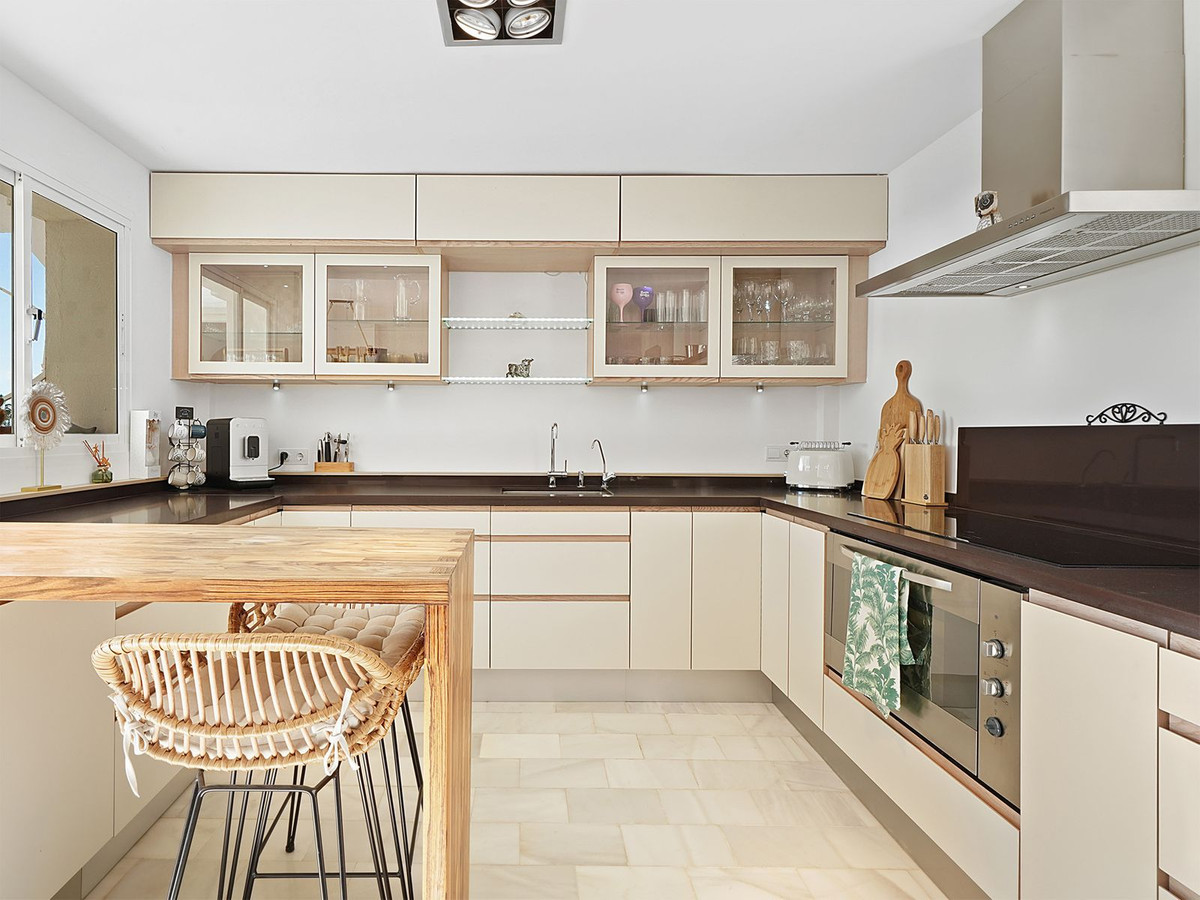 2 Bed Apartment for sale in Reserva De Marbella Costa Del Sol, Málaga, Spain