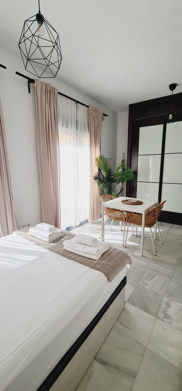 Se vende Apartamento Planta Media de 1 dormitorios en Costa Del Sol, Málaga, España