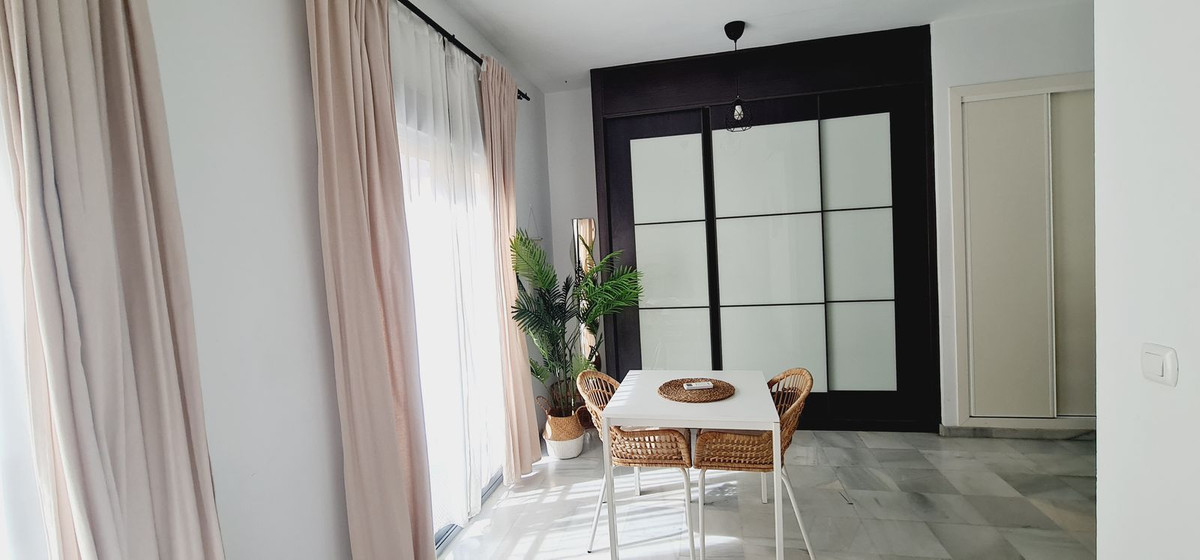 Se vende Apartamento Planta Media de 1 dormitorios en Costa Del Sol, Málaga, España