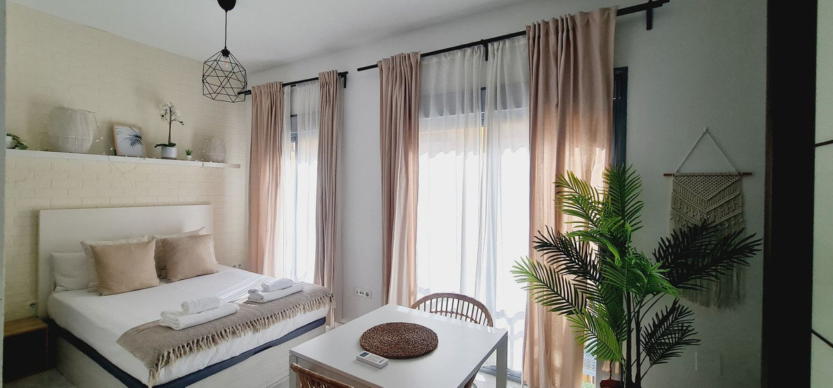 Se vende Apartamento Planta Media de 1 dormitorios en Costa Del Sol, Málaga, España