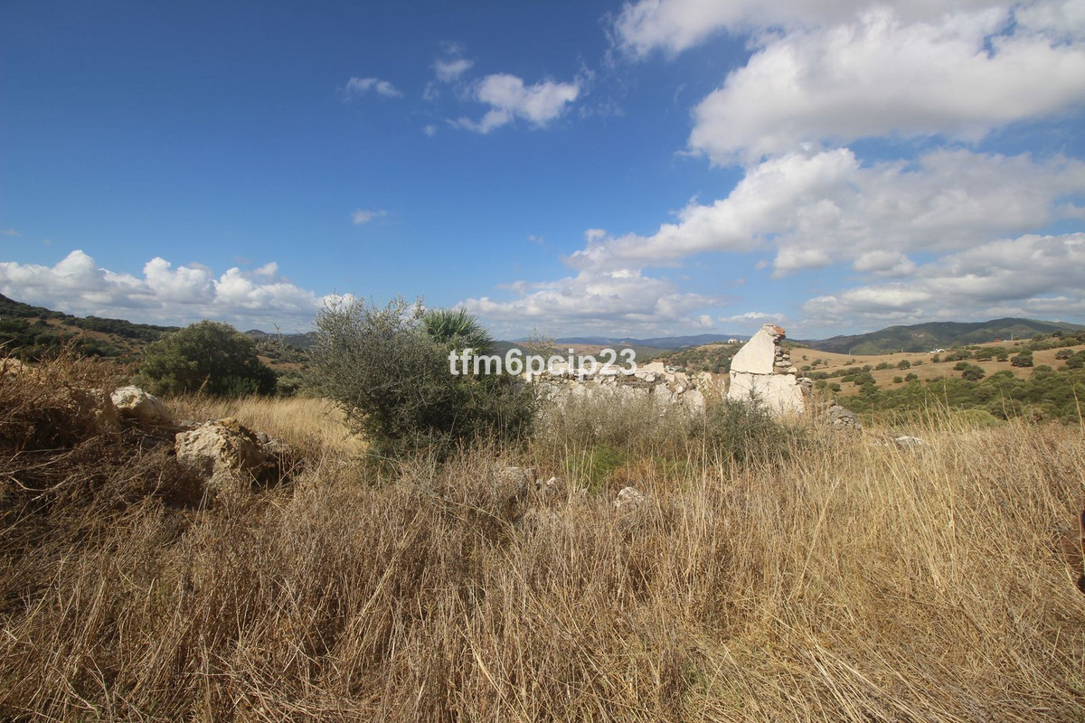 Plots for sale in Casares Costa Del Sol, Málaga, Spain