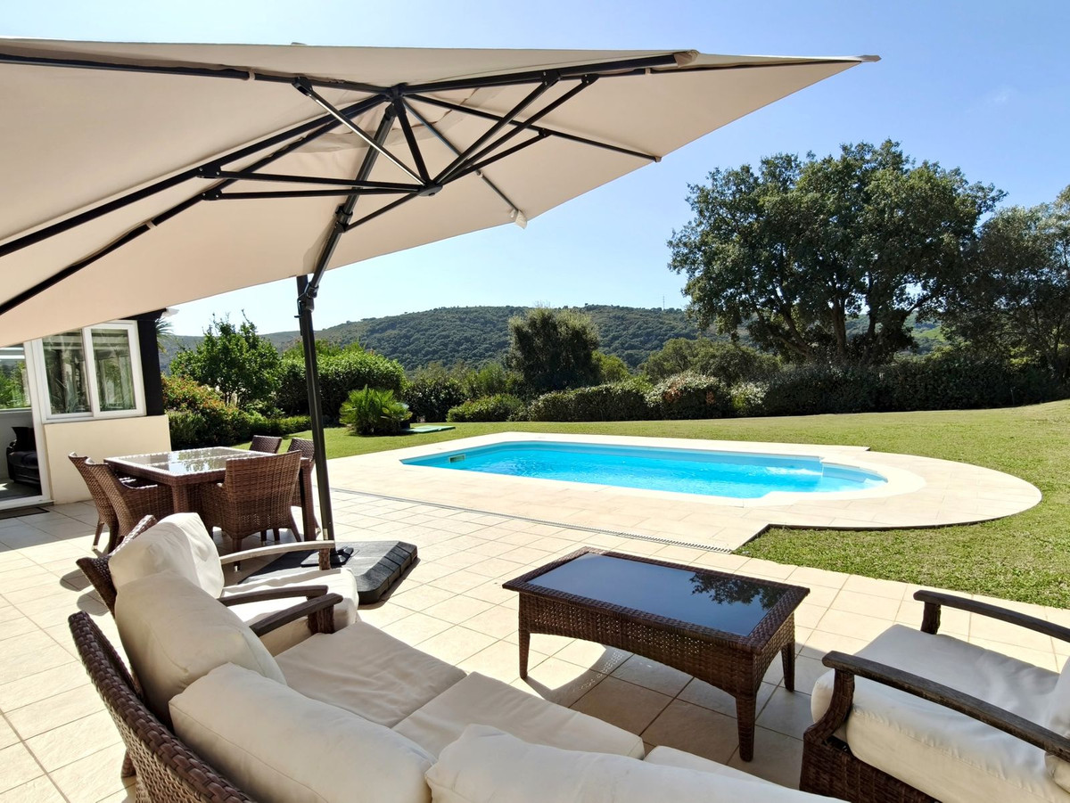3 Bed Apartment for sale in San Roque Club Costa Del Sol, Cádiz, Spain