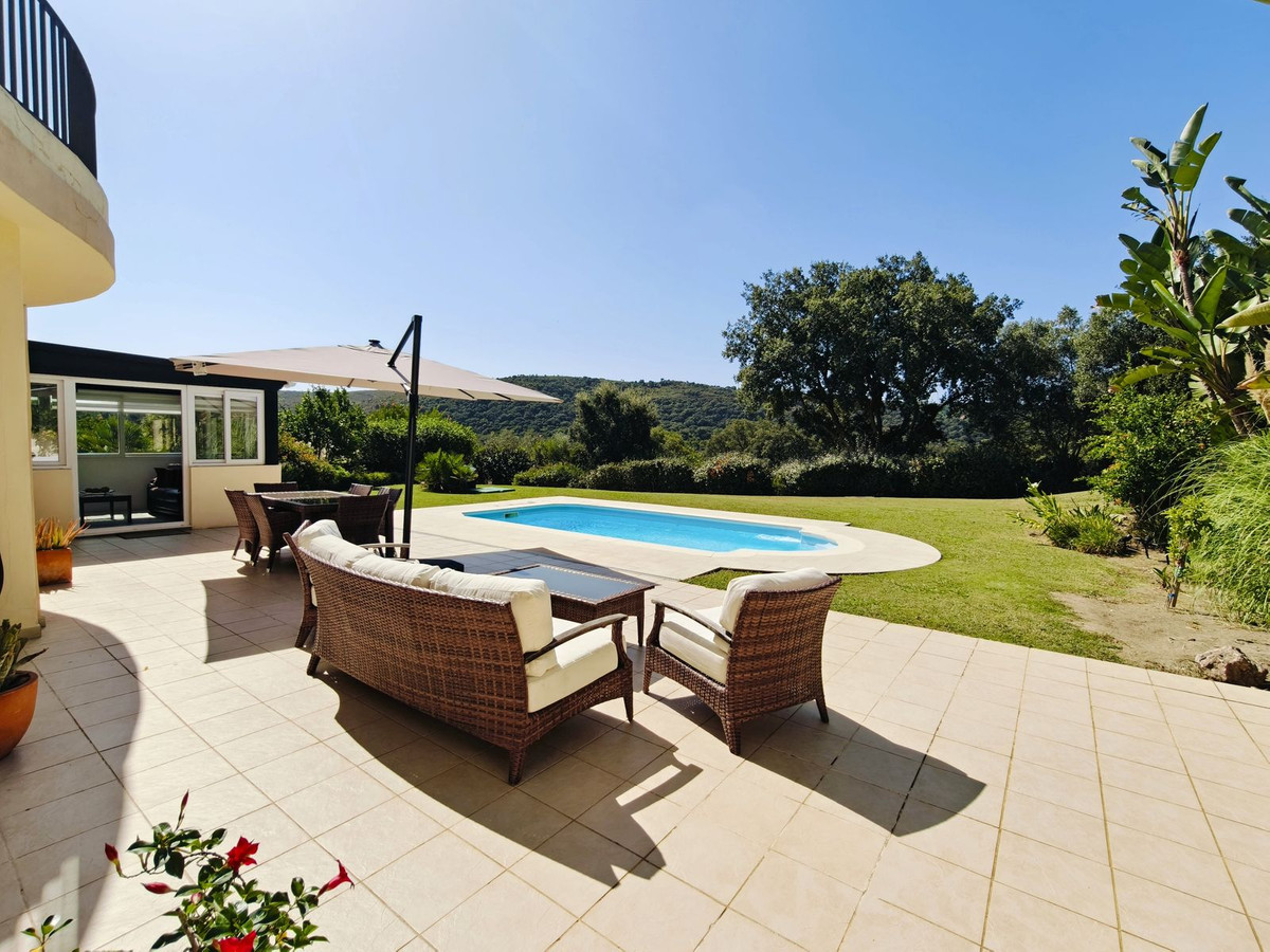 3 Bed Apartment for sale in San Roque Club Costa Del Sol, Cádiz, Spain