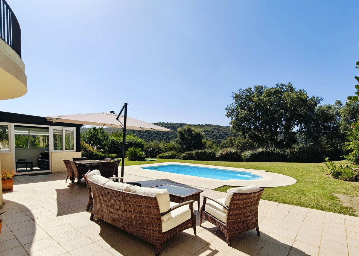 3 Bed Apartment for sale in San Roque Club Costa Del Sol, Cádiz, Spain