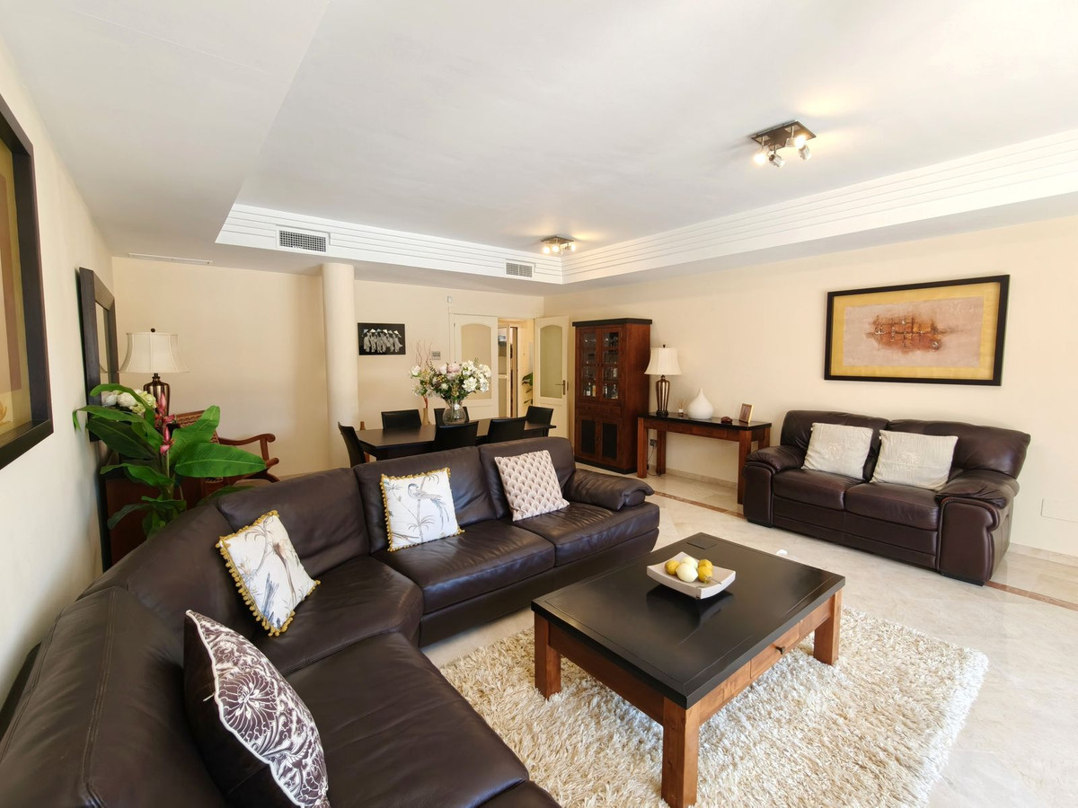 3 Bed Apartment for sale in San Roque Club Costa Del Sol, Cádiz, Spain