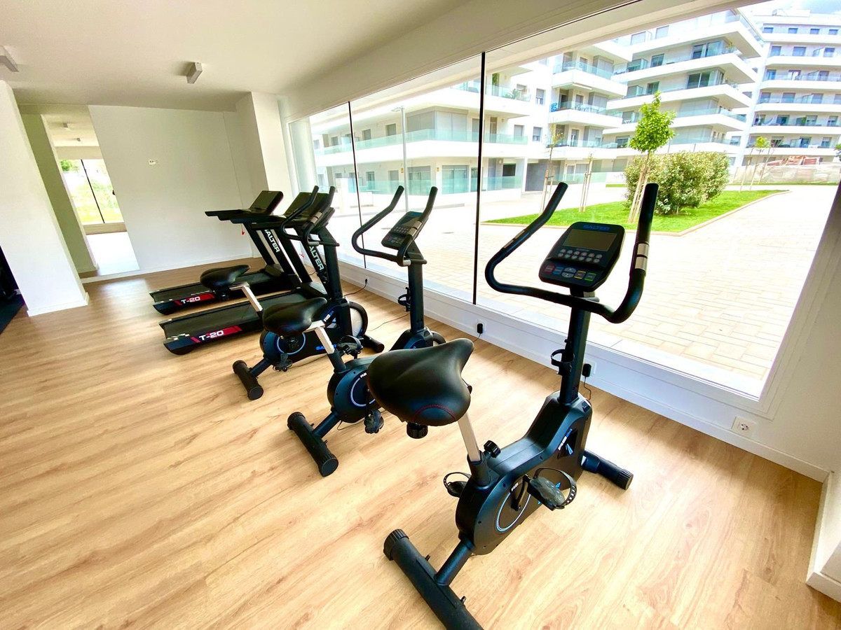 3 Bed Apartment for sale in Nueva Andalucía Costa Del Sol, Málaga, Spain