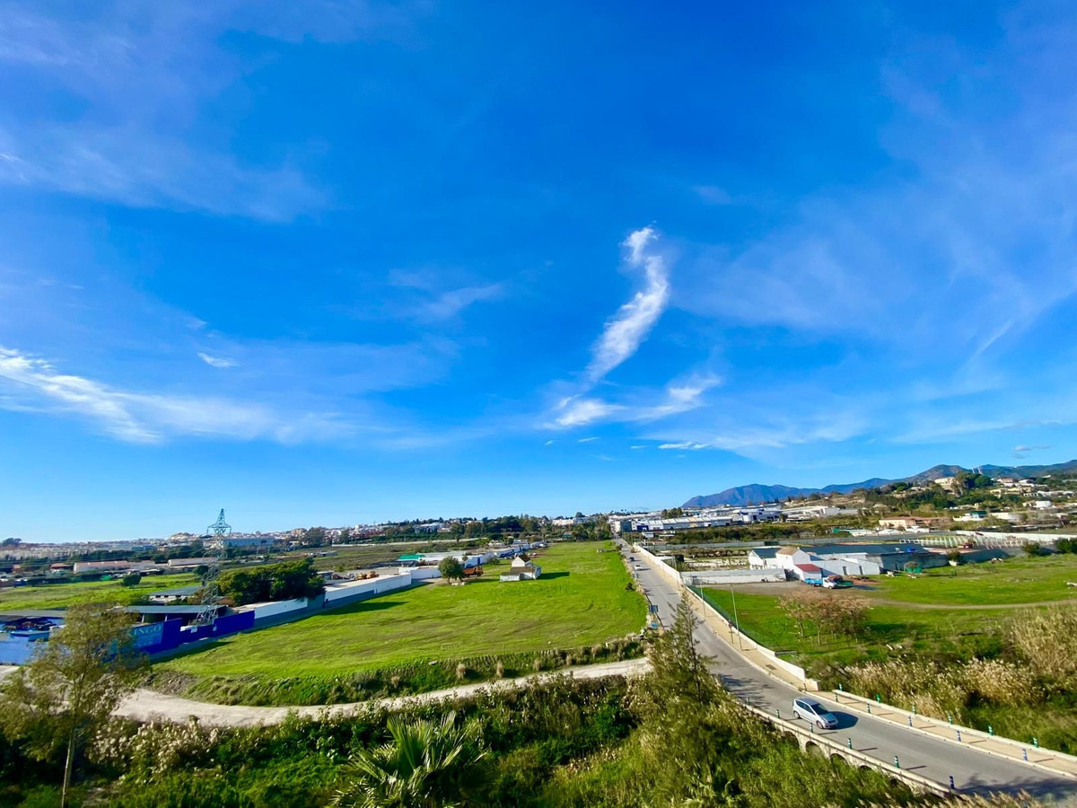 3 Bed Apartment for sale in Nueva Andalucía Costa Del Sol, Málaga, Spain