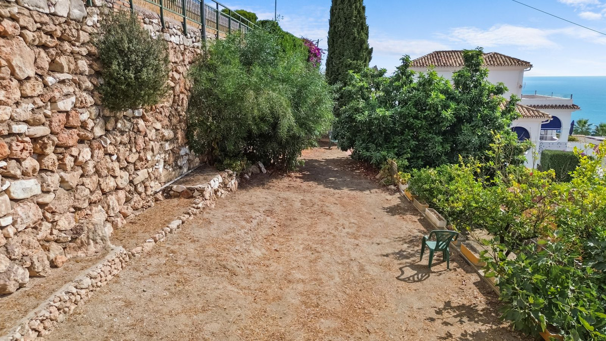 4 Bed Townhouse for sale in Benalmadena Costa Del Sol, Málaga, Spain