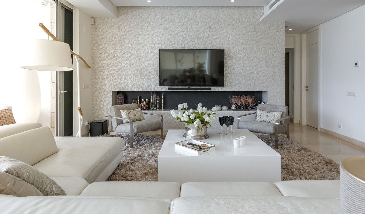 3 Bed Townhouse for sale in Río Real Costa Del Sol, Málaga, Spain