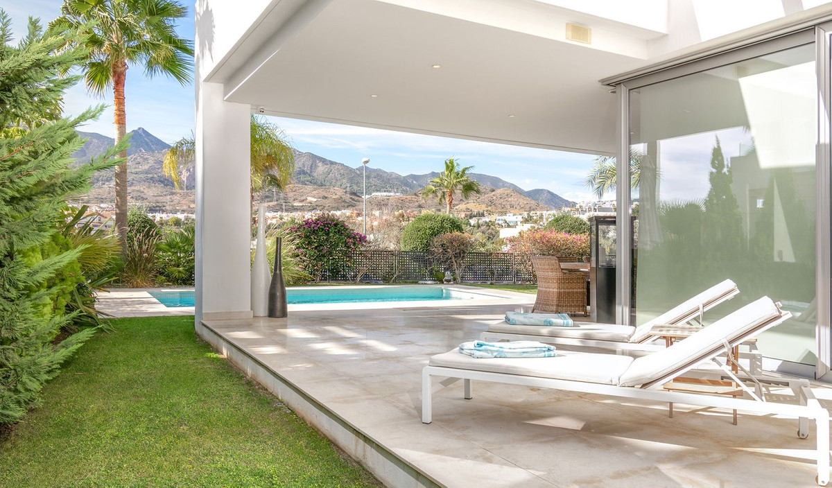 3 Bed Townhouse for sale in Río Real Costa Del Sol, Málaga, Spain