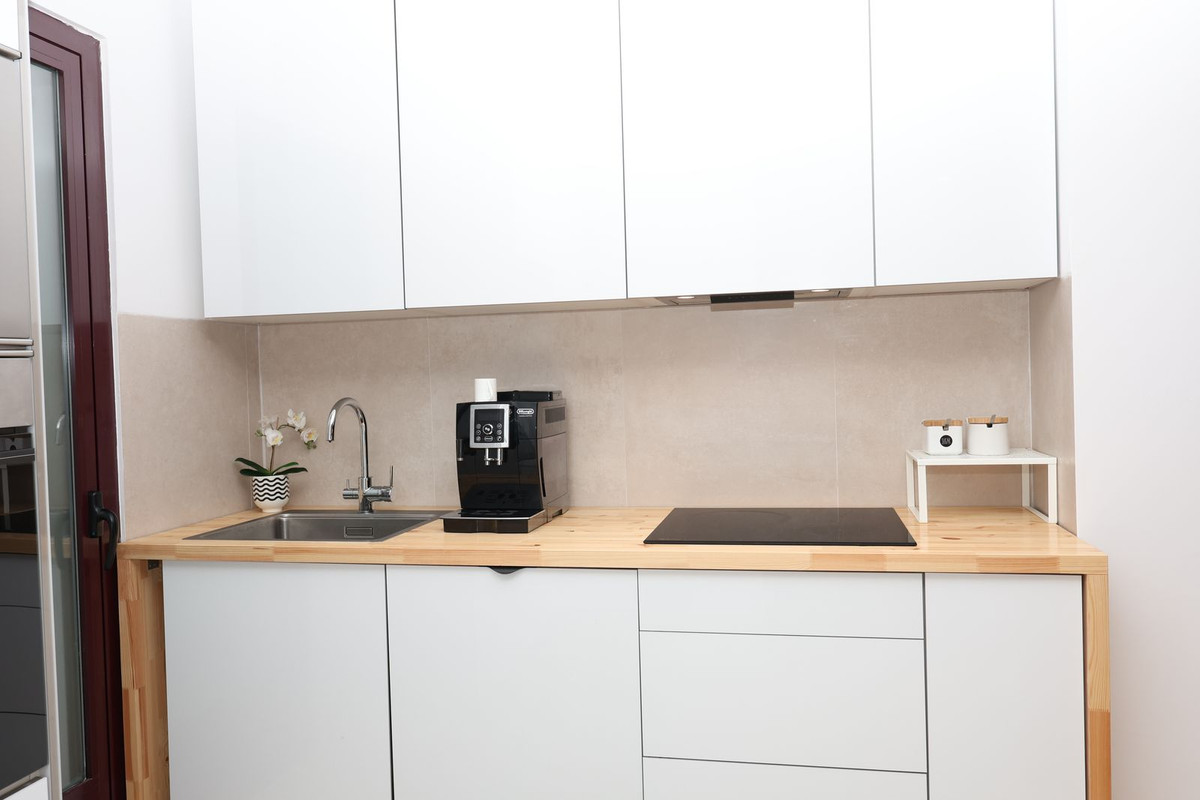 2 Bed Apartment for sale in La Mairena Costa Del Sol, Málaga, Spain
