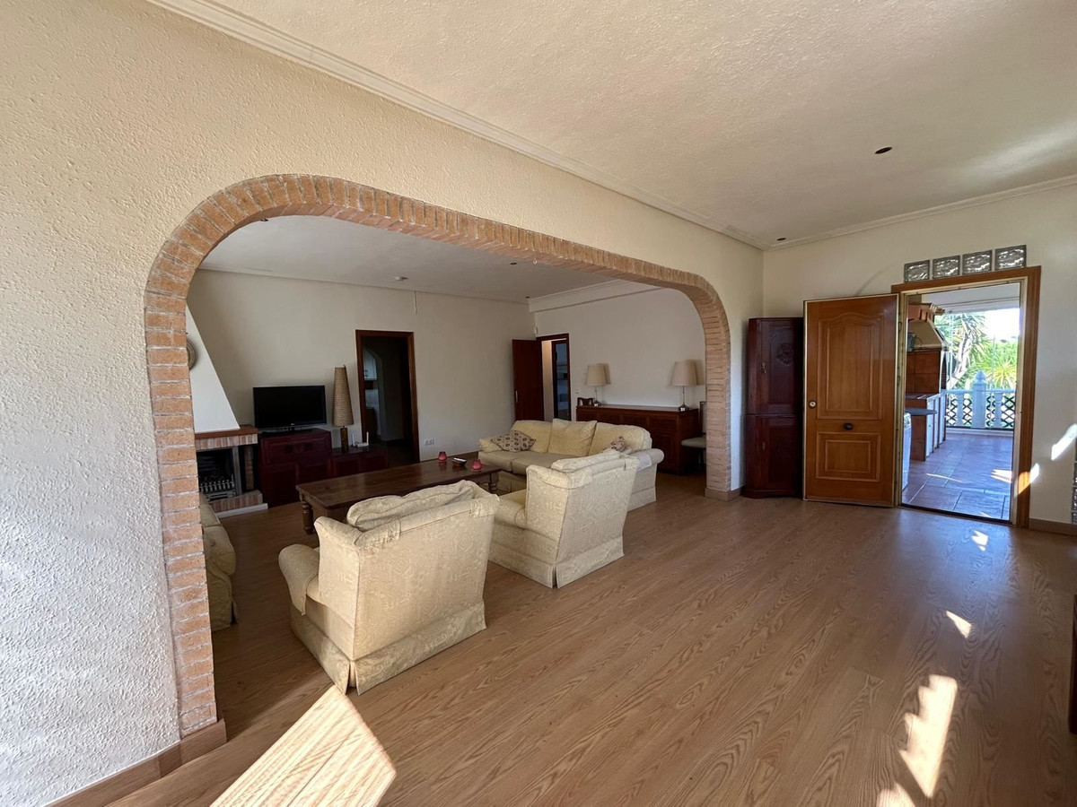 Se vende Villa - Chalet de 3 dormitorios en Costa Blanca, Alicante, España