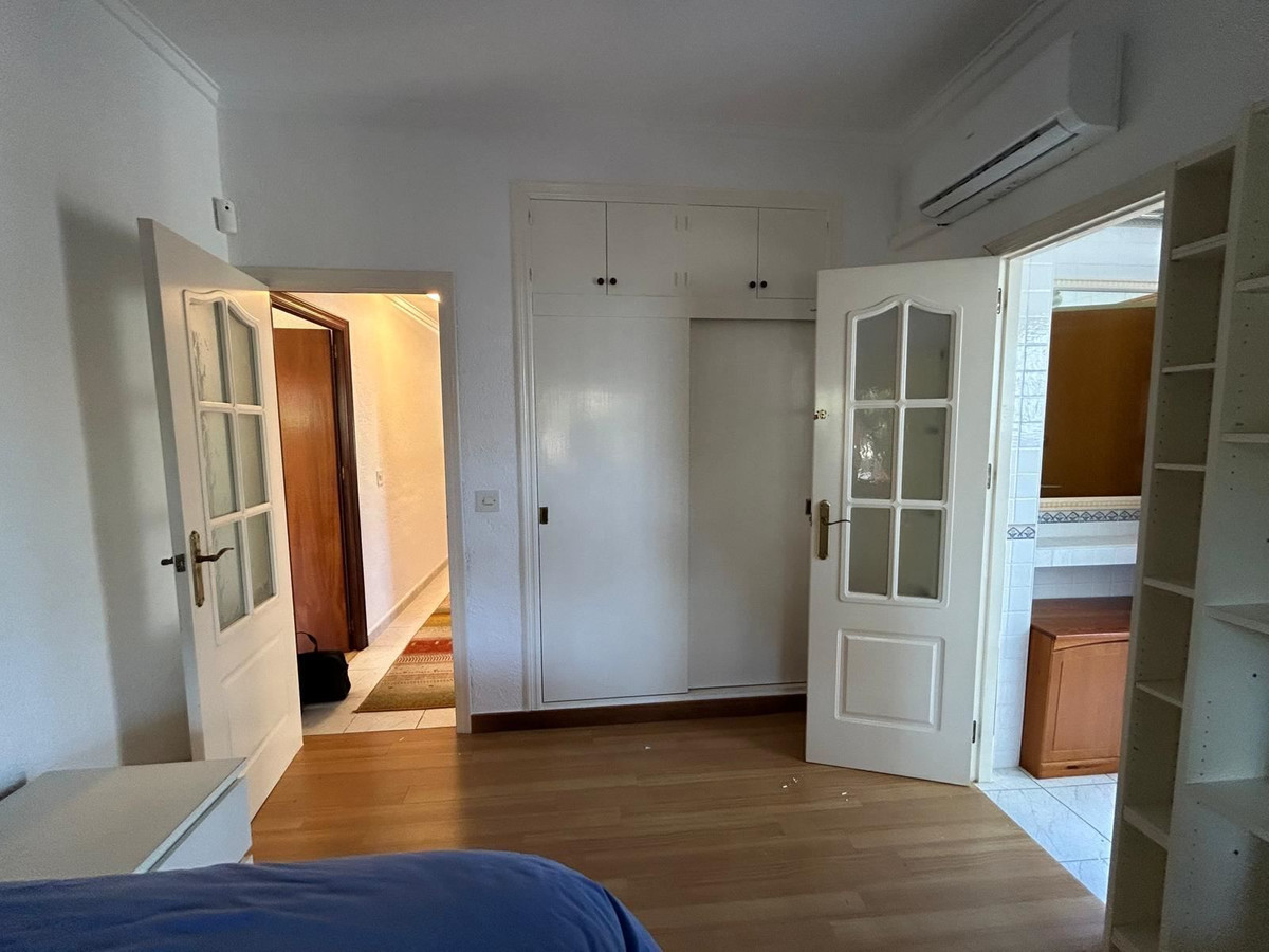 Se vende Villa - Chalet de 3 dormitorios en Costa Blanca, Alicante, España