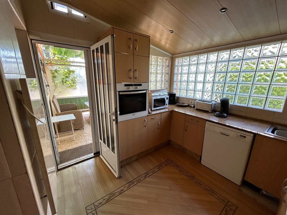 Se vende Villa - Chalet de 3 dormitorios en Costa Blanca, Alicante, España