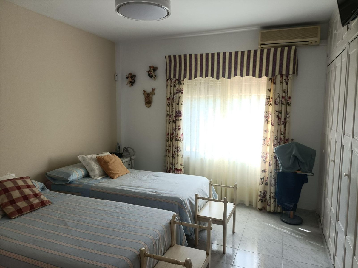 4 Bed Townhouse for sale in Alhaurín El Grande Costa Del Sol, Málaga, Spain