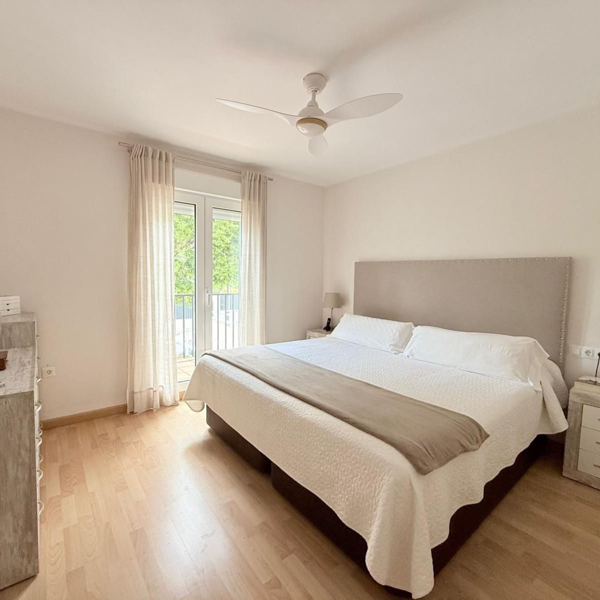 5 Bed Townhouse for sale in Marbella Costa Del Sol, Málaga, Spain