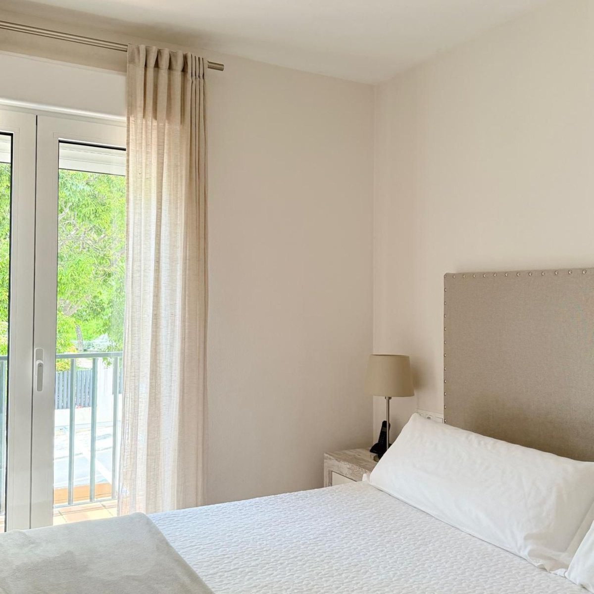 5 Bed Townhouse for sale in Marbella Costa Del Sol, Málaga, Spain