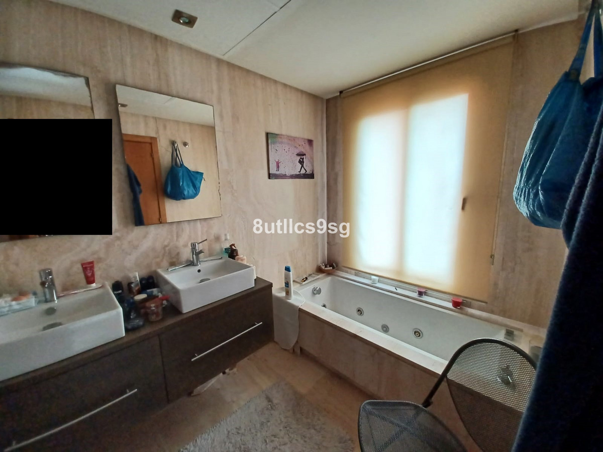 Se vende Adosada de 2 dormitorios en Costa Del Sol, Málaga, España