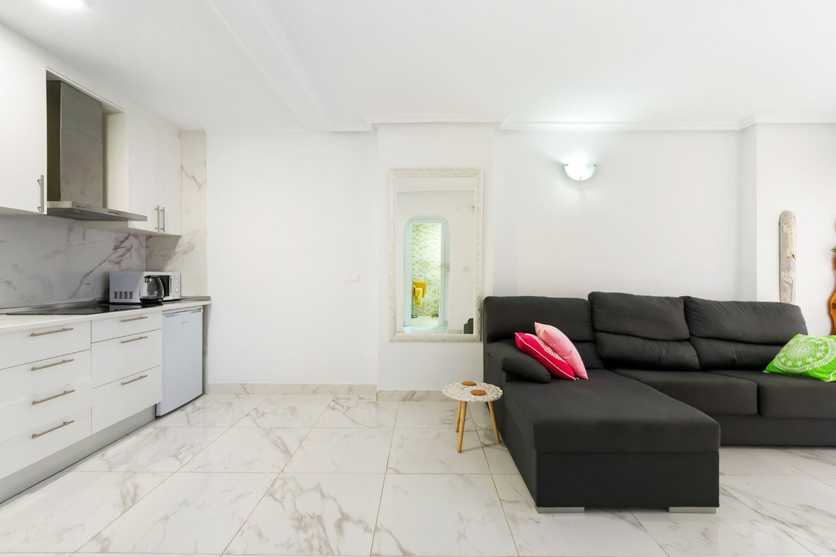 Se vende Apartamento Planta Baja de 2 dormitorios en Costa Blanca, Alicante, España