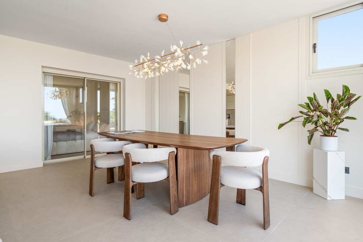 3 Bed Apartment for sale in Nueva Andalucía Costa Del Sol, Málaga, Spain