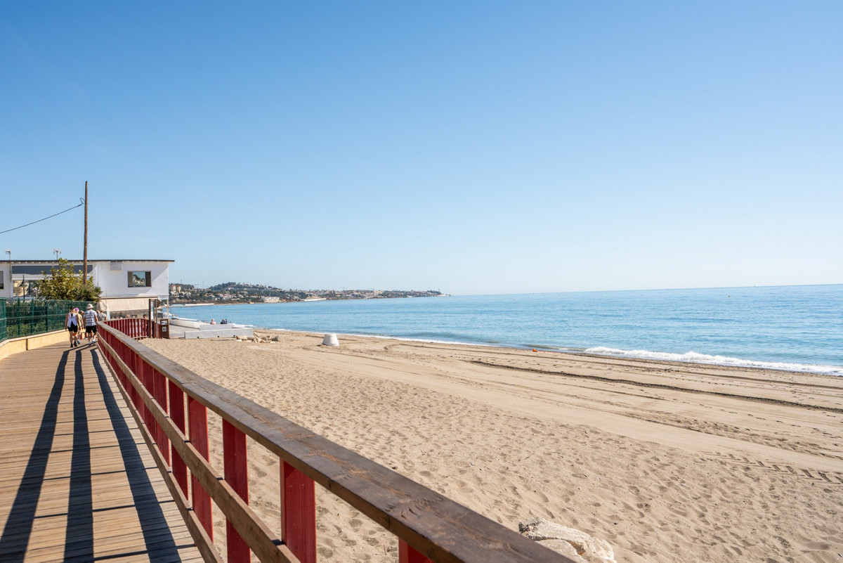 2 Bed Apartment for sale in La Cala De Mijas Costa Del Sol, Málaga, Spain