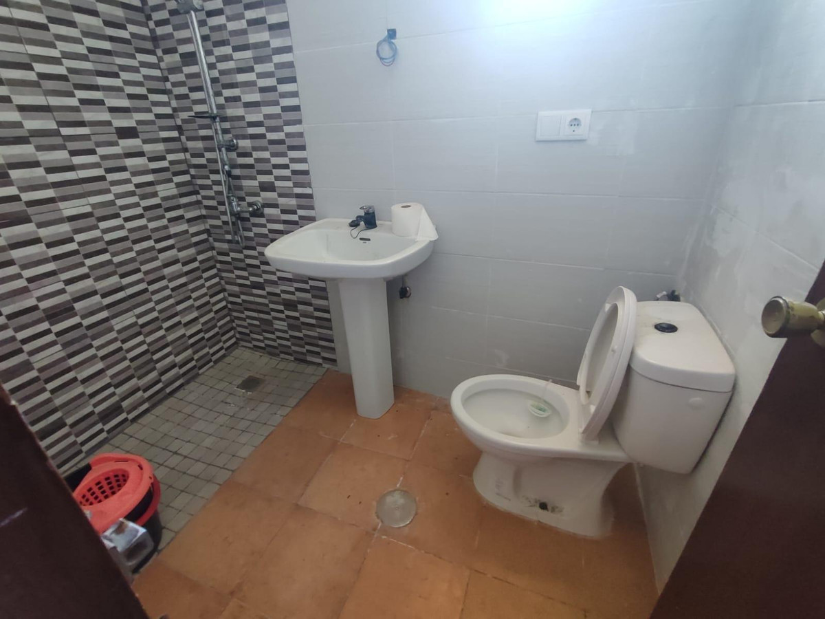 Se vende Bungalow de 4 dormitorios en Costa Blanca, Alicante, España