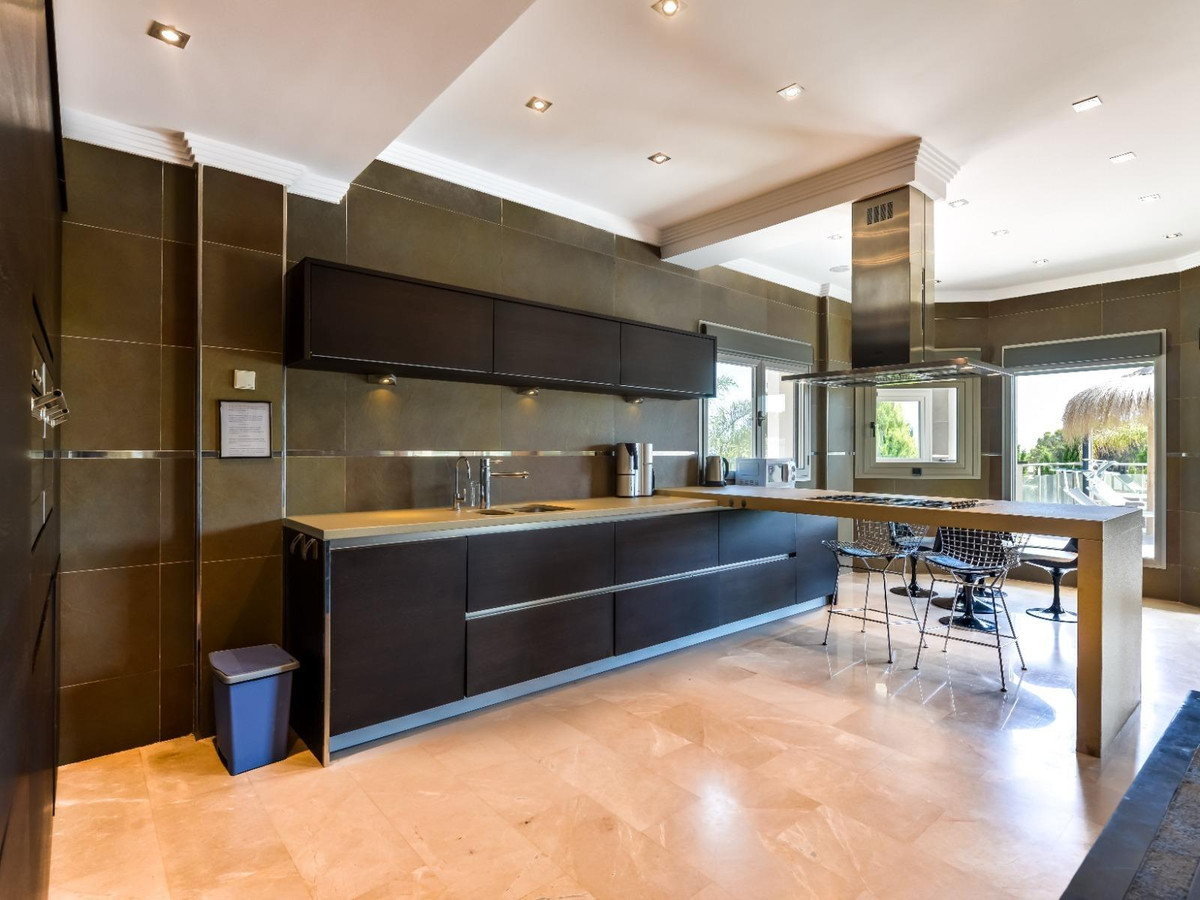 5 Bed Townhouse for sale in Benissa Costa Blanca, Alicante, Spain