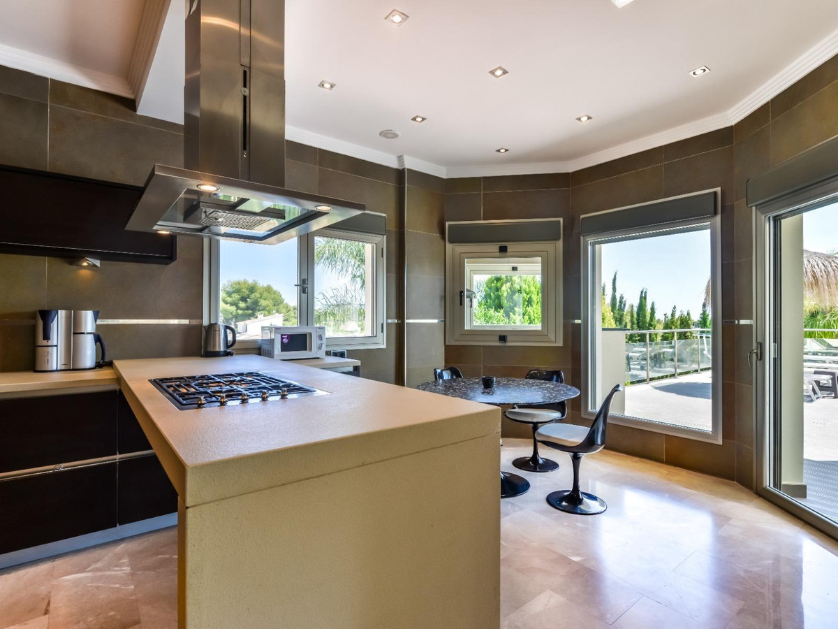 5 Bed Townhouse for sale in Benissa Costa Blanca, Alicante, Spain
