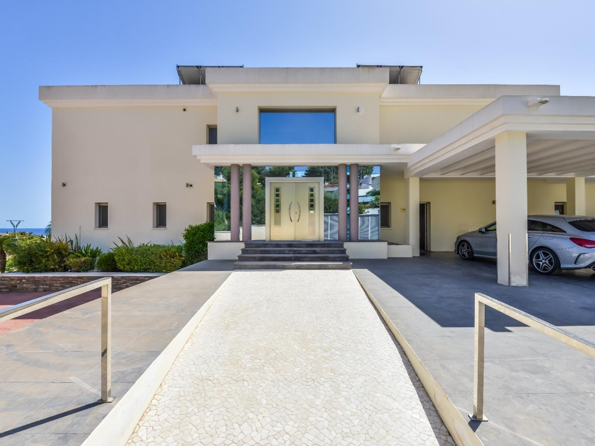 5 Bed Townhouse for sale in Benissa Costa Blanca, Alicante, Spain