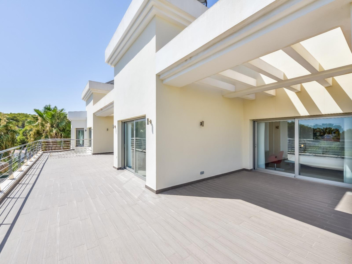 5 Bed Townhouse for sale in Benissa Costa Blanca, Alicante, Spain