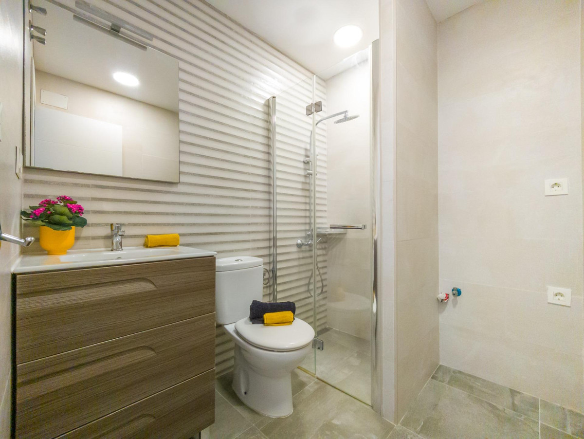 Se vende Apartamento Planta Baja de 3 dormitorios en Costa Blanca, Alicante, España