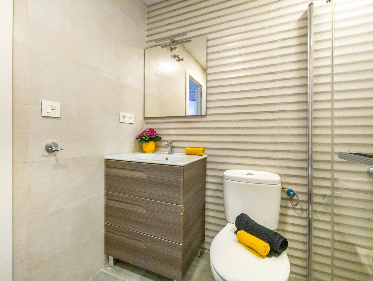 Se vende Apartamento Planta Baja de 3 dormitorios en Costa Blanca, Alicante, España
