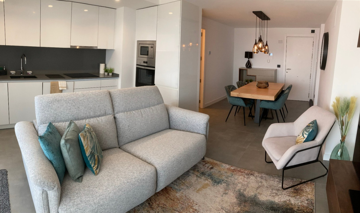 Se vende Apartamento Planta Media de 2 dormitorios en Costa Blanca, Alicante, España