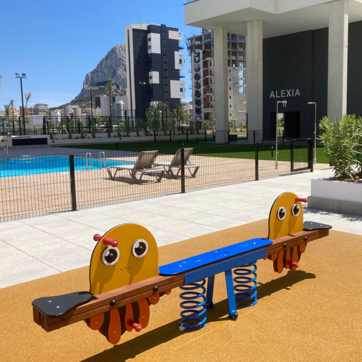 Se vende Apartamento Planta Media de 2 dormitorios en Costa Blanca, Alicante, España