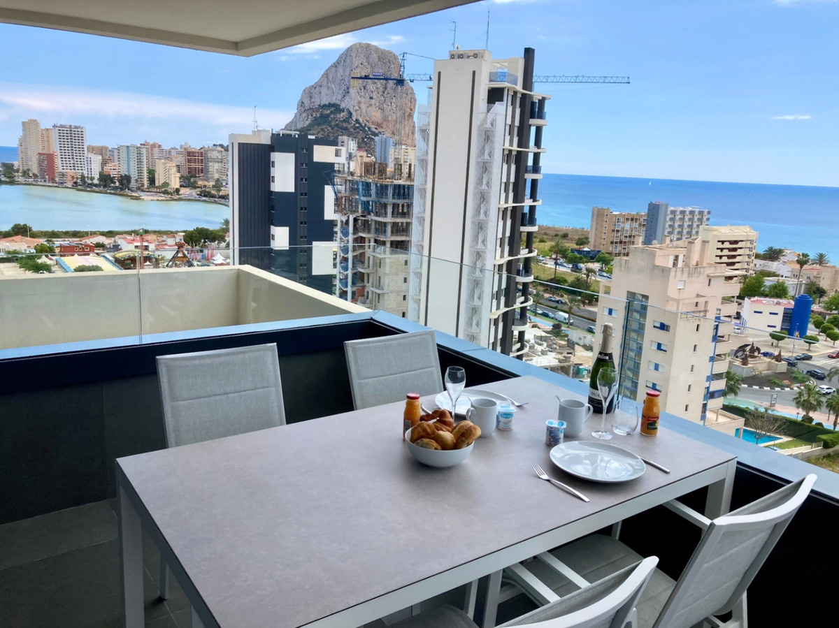 Se vende Apartamento Planta Media de 2 dormitorios en Costa Blanca, Alicante, España