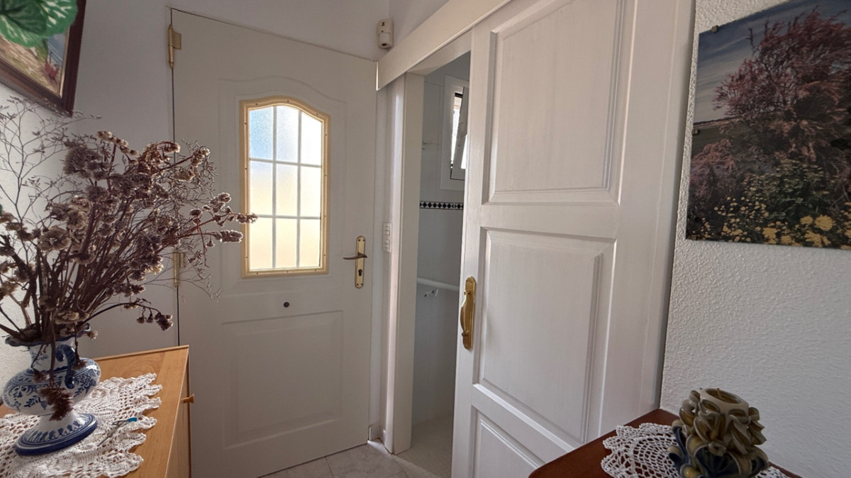 2 Bed Apartment for sale in Villamartin Costa Blanca, Alicante, Spain