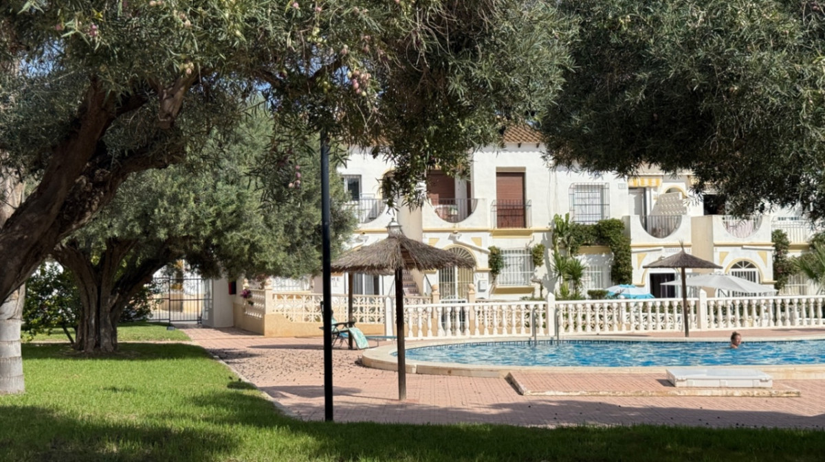 2 Bed Apartment for sale in Villamartin Costa Blanca, Alicante, Spain