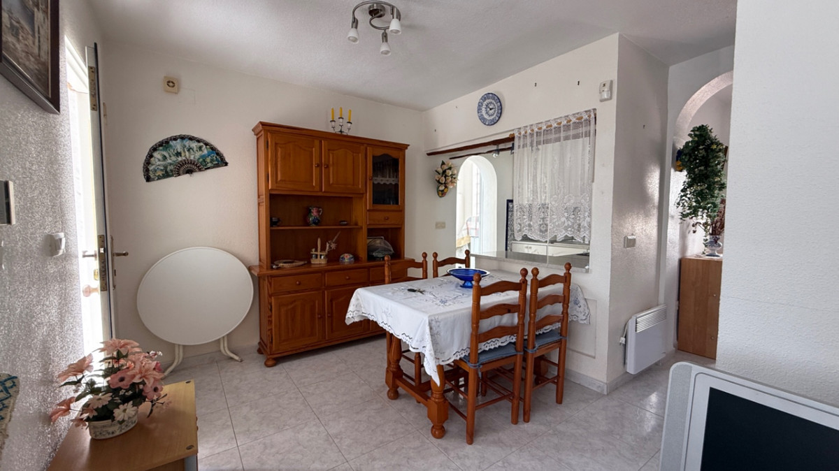 2 Bed Apartment for sale in Villamartin Costa Blanca, Alicante, Spain