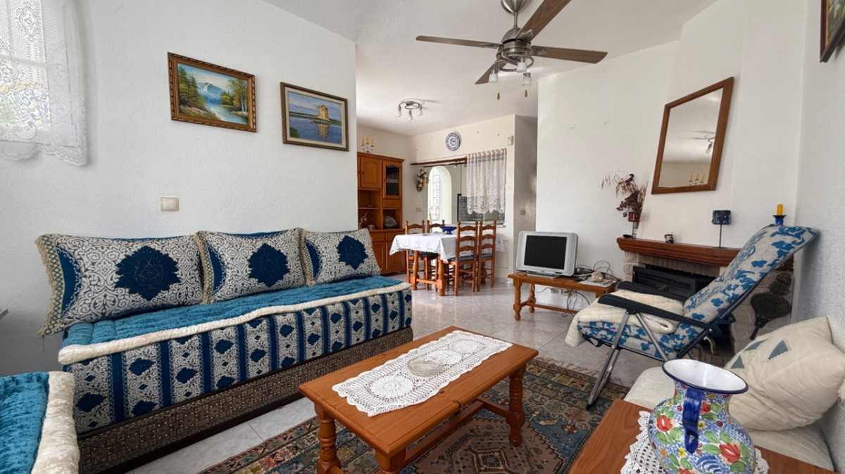 2 Bed Apartment for sale in Villamartin Costa Blanca, Alicante, Spain