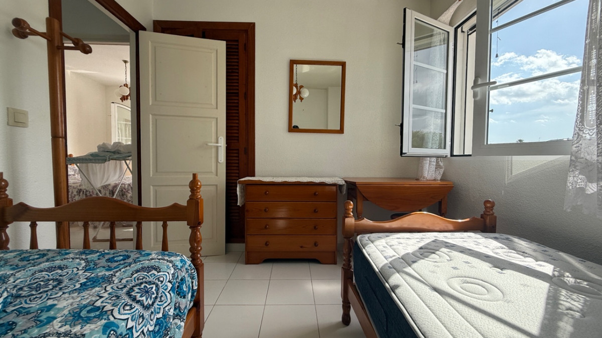 2 Bed Apartment for sale in Villamartin Costa Blanca, Alicante, Spain