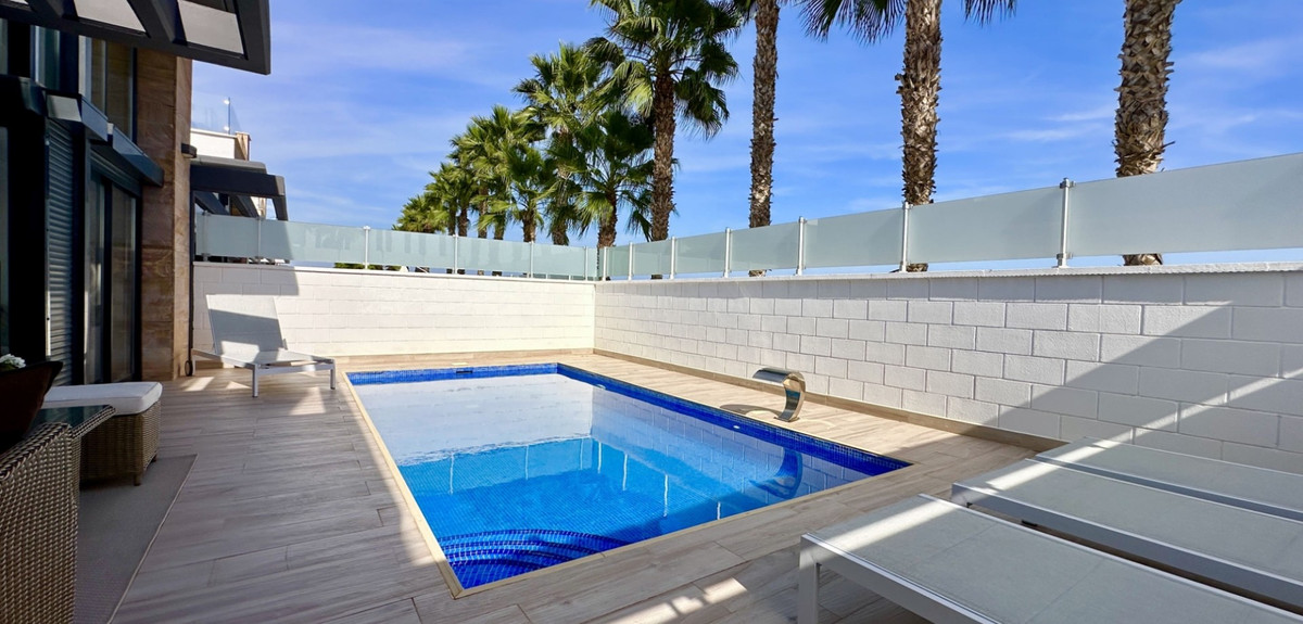 3 Bed Townhouse for sale in Lomas De Cabo Roig Costa Blanca, Alicante, Spain