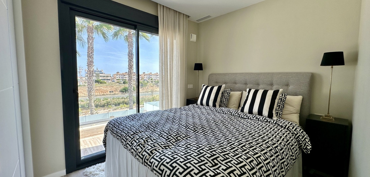 3 Bed Townhouse for sale in Lomas De Cabo Roig Costa Blanca, Alicante, Spain