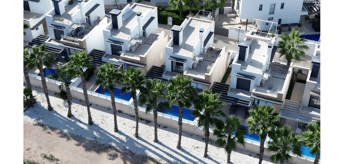 3 Bed Townhouse for sale in Lomas De Cabo Roig Costa Blanca, Alicante, Spain