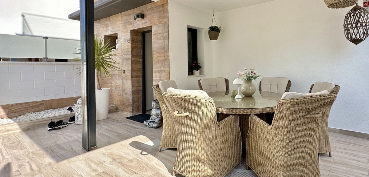 3 Bed Townhouse for sale in Lomas De Cabo Roig Costa Blanca, Alicante, Spain